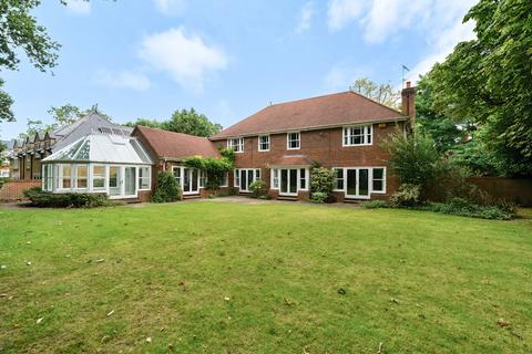 5 bedroom detached house for sale, Waterford Close, Cobham, KT11