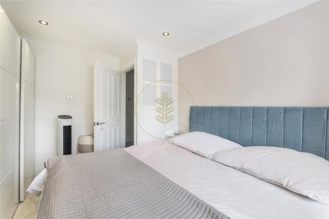 5 Craigmount, Radlett, WD7 7LW