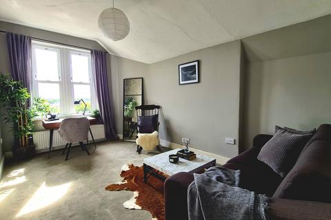 57b Clarendon Road, Bristol, BS6 7EY