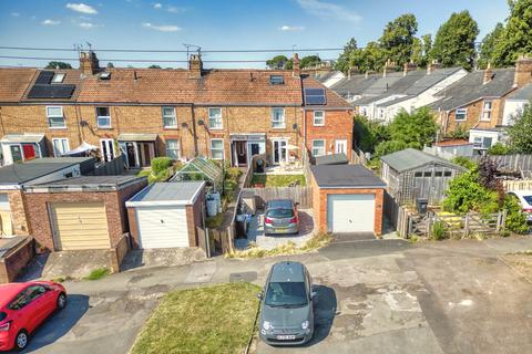 4 Bindon Road, Taunton, TA2 6AA