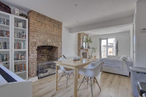 4 Bindon Road, Taunton, TA2 6AA