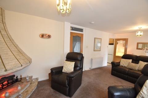 3 bedroom end of terrace house for sale, Eden Drive, Livingston EH54