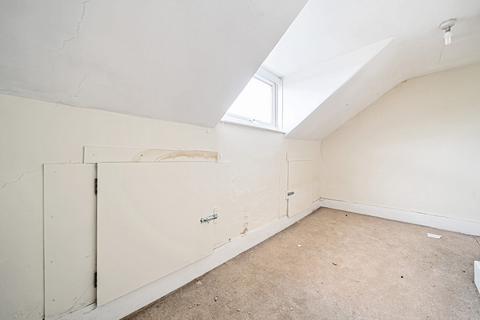10 Acacia Road, Beckenham, BR3 4HU