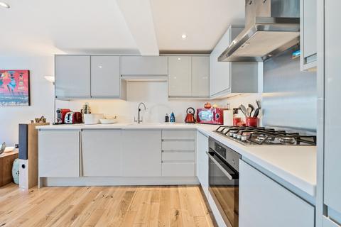 Flat 1, 44 Oakfield Road, Clifton, Bristol, BS8 2BG