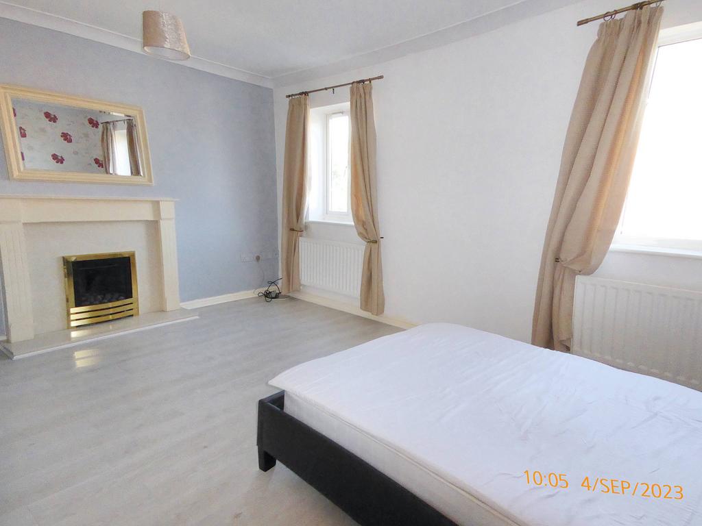 Very Large Double Bedroom