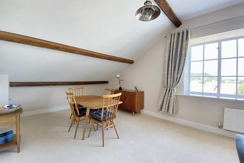 2 bedroom flat for sale, Bridport