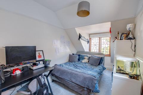 28 Hyperion Road, Stourton, Stourbridge, DY7 6SB