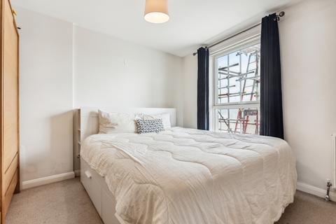 undefined, Queensland Road, London