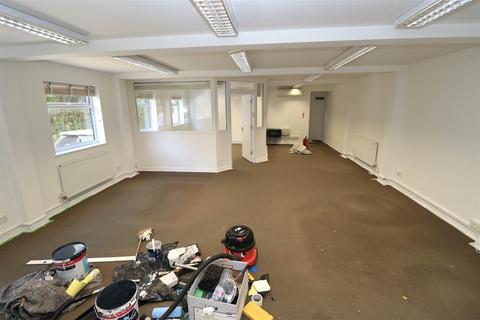 Office to rent, Monkville Avenue, Temple Fortune, London, NW11