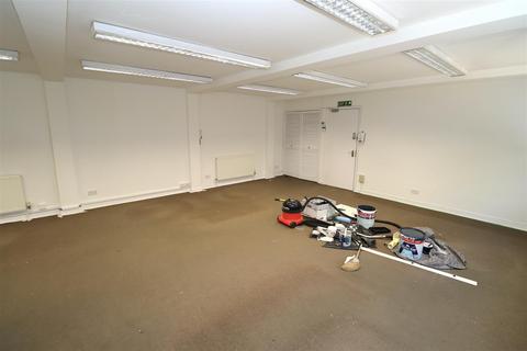 Office to rent, Monkville Avenue, Temple Fortune, London, NW11