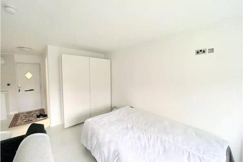 undefined, Poulevara House, Liverpool, Merseyside, L13