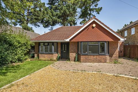 4 bedroom detached bungalow for sale, Tilehurst,  Berkshire,  RG31