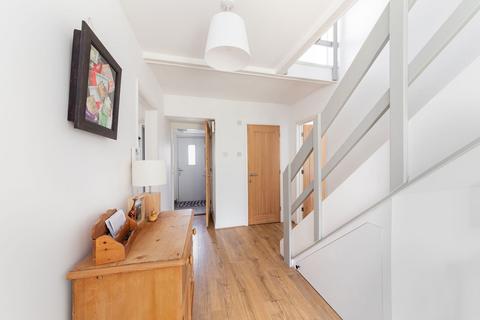 86 Howard Cornish Road, Marcham, Abingdon, OX13 6PU