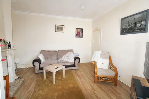 2 bedroom ground floor flat for sale, Byker Terrace, Walker, Newcastle upon Tyne, Tyne and Wear, NE6 3AE