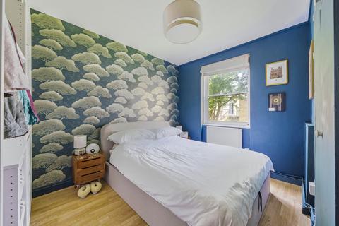 2 bedroom apartment for sale, Wyndham Estate, Camberwell, London