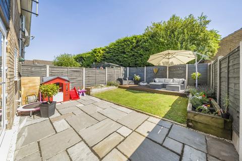 21 Burges Close, Dunstable, LU6 3EU