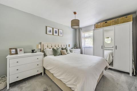21 Burges Close, Dunstable, LU6 3EU