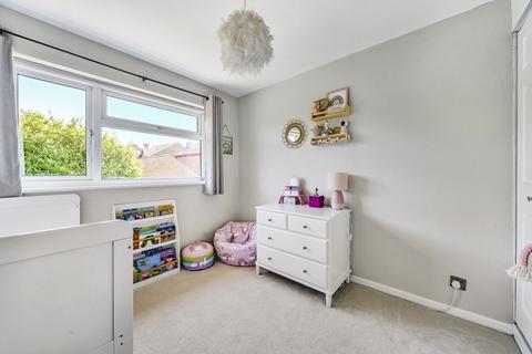 21 Burges Close, Dunstable, LU6 3EU