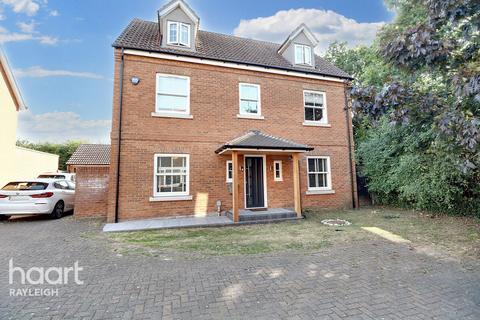 5 bedroom detached house for sale, Temple Way, Rayleigh