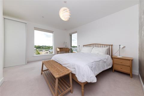 81 Eddington Avenue, Cambridge, CB3 1SE