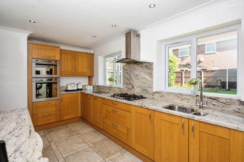 5 bedroom detached house for sale, Saunderton Close, Haydock, WA11