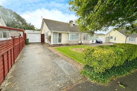 2 bedroom semi-detached bungalow for sale, St Marks Road, Burnham-on-Sea, TA8