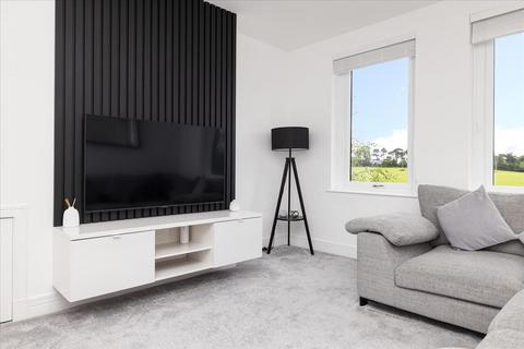 180 Birkenside, Gorebridge, EH23 4JL