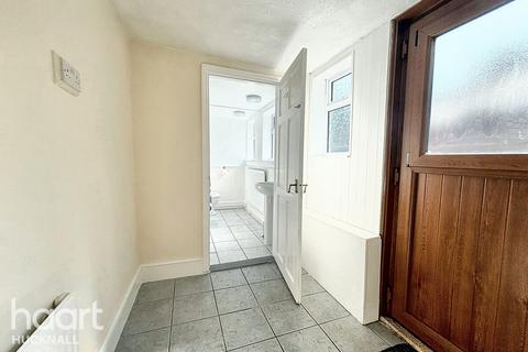 2 bedroom terraced house for sale, St Albans Road, Nottingham