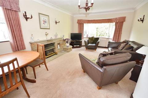 36a Heathfield, Leeds, LS16 6AQ