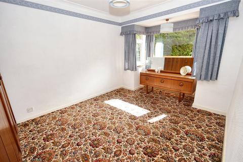 36a Heathfield, Leeds, LS16 6AQ