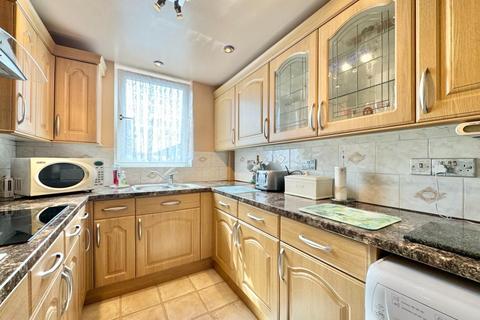 3 bedroom terraced house for sale, Keir Street, Barnsley