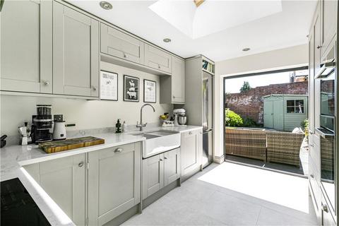 undefined, Epsom Road, Guildford, Surrey, GU1
