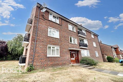 Studio for sale, Moordale Avenue, Bracknell