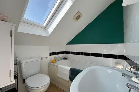 3 bedroom terraced house for sale, Coleview,  Swindon,  Wiltshire,  SN3