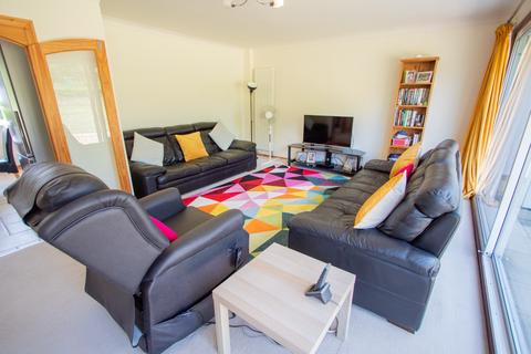 2 Pinefields Close, West Hill, Ottery St Mary, EX11 1XL