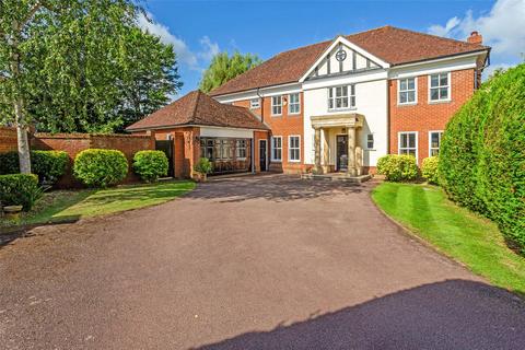 5 bedroom detached house for sale, Queens Acre, Windsor, Berkshire, SL4