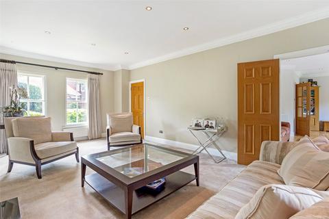 5 bedroom detached house for sale, Queens Acre, Windsor, Berkshire, SL4