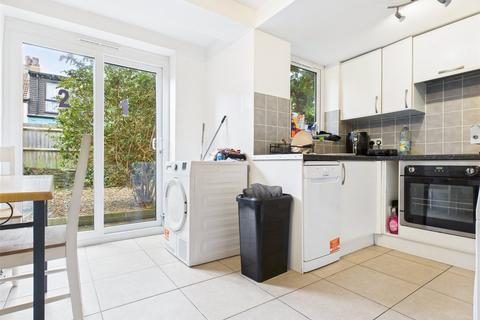 undefined, Lynton Street, Brighton, BN2
