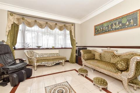 48 Clayhall Avenue, Ilford, IG5 0LG