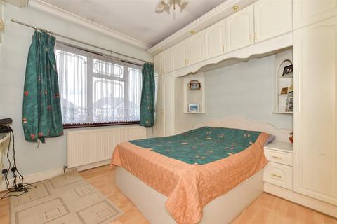 48 Clayhall Avenue, Ilford, IG5 0LG