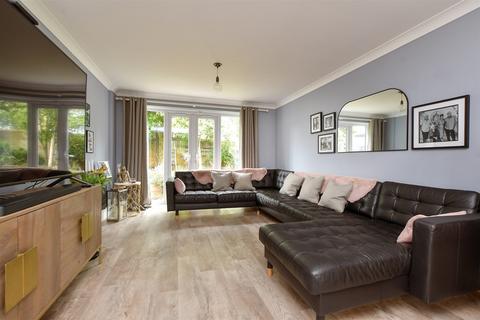 4 bedroom detached house for sale, Fennel Close, Maidstone, Kent