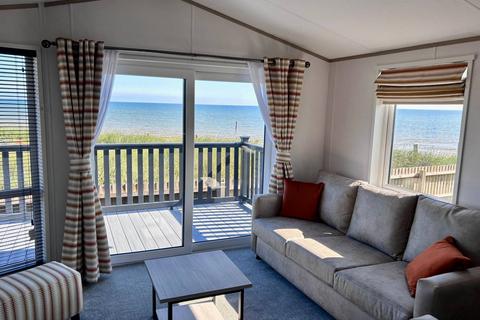 2 bedroom lodge for sale, Bacton Norwich