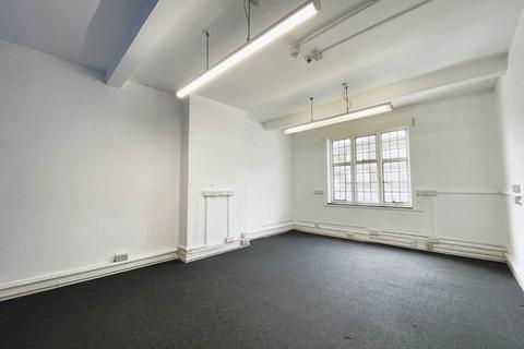 Office to rent, Brighton Road, Sutton