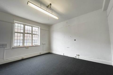 Office to rent, Brighton Road, Sutton