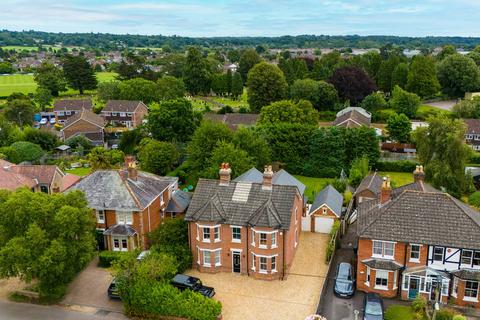 5 bedroom detached house for sale, College Road, Ringwood, BH24