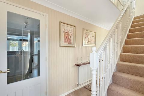 22 Reigate Avenue, Clacton-on-sea, CO16 8FB