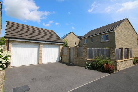 5 bedroom detached house for sale, Baldwin Road, Eastburn, BD20