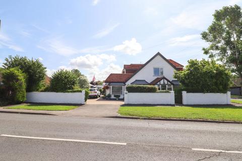 5 bedroom detached house for sale, Havant Road, Hayling Island