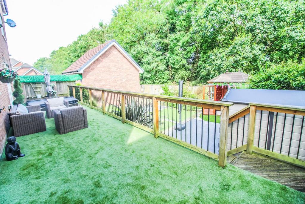 Rear Garden Pic 2.