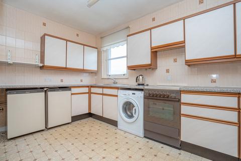 42 Clanrye Drive, Coatbridge, ML5 4BL